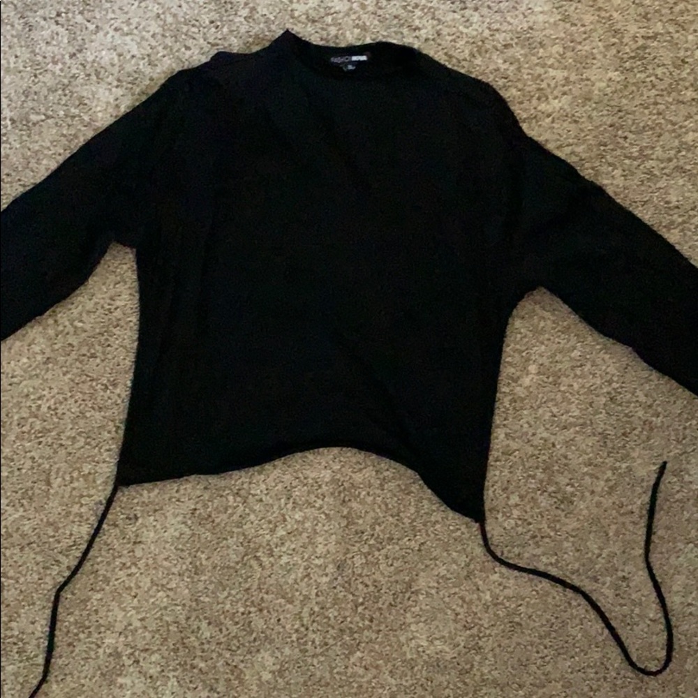 Open back long sleeve shirt